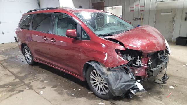 Toyota Sienna 2018