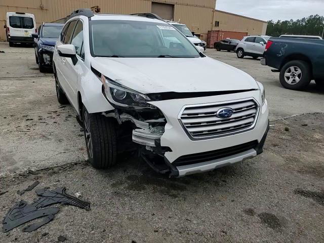Subaru Outback 2016