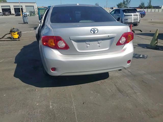 Toyota Corolla 2010
