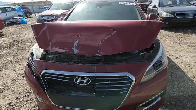 Hyundai  2016