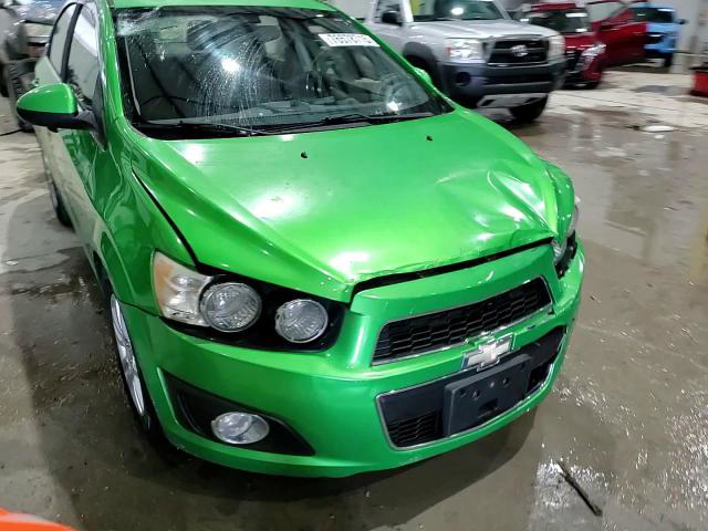 Chevrolet Sonic 2015