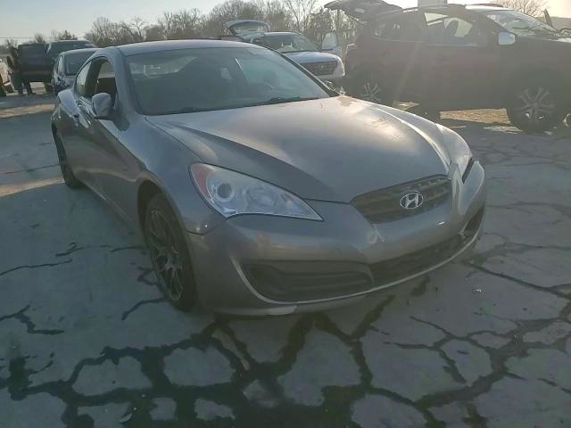 Hyundai Genesis 2011