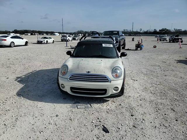 MINI Cooper 2011