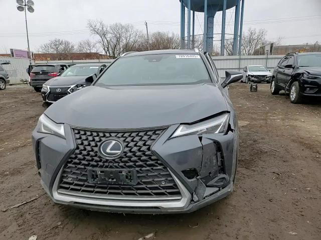 Lexus UX 2022