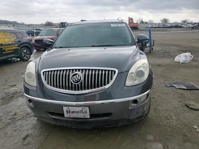 Buick Enclave 2011