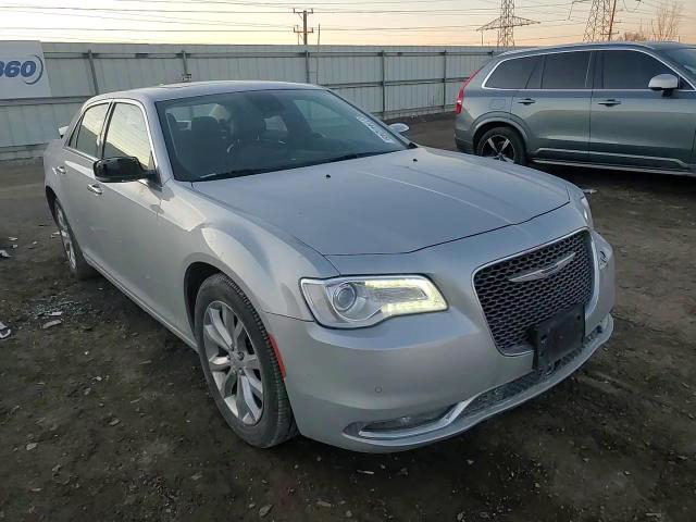 Chrysler 300 2019
