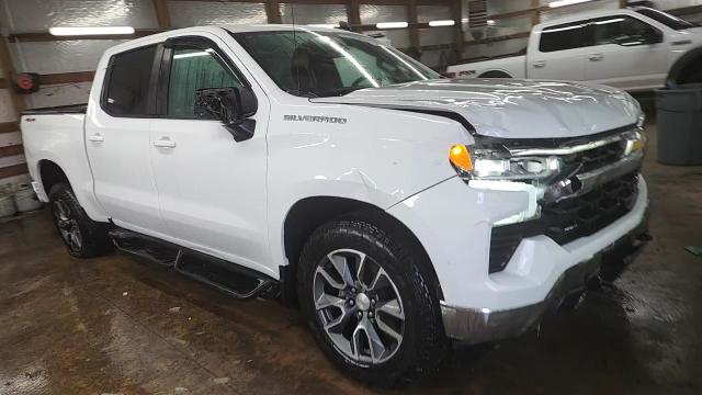 Chevrolet Silverado 2023