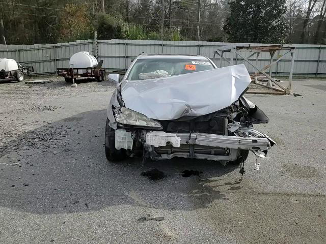 Lexus ES 2011