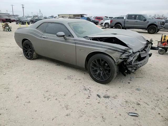 Dodge Challenger 2012