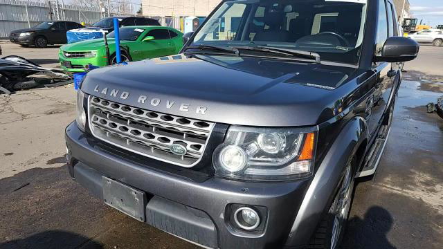 Land Rover LR4 2016