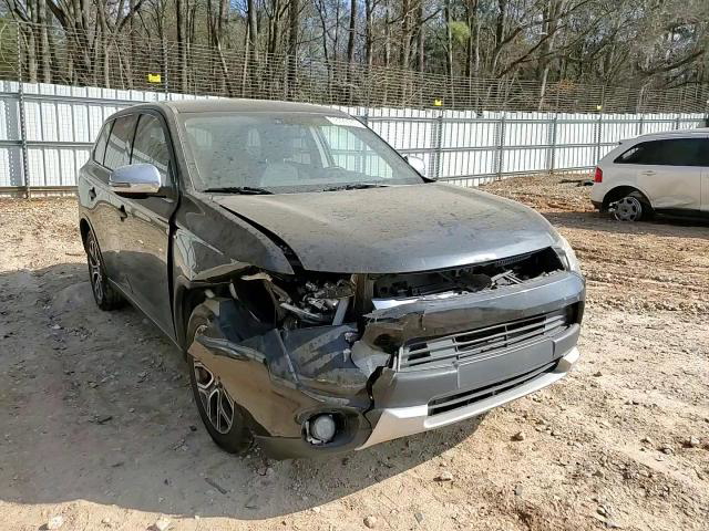 Mitsubishi Outlander 2015