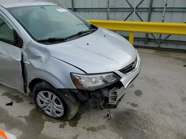 Chevrolet Sonic 2017