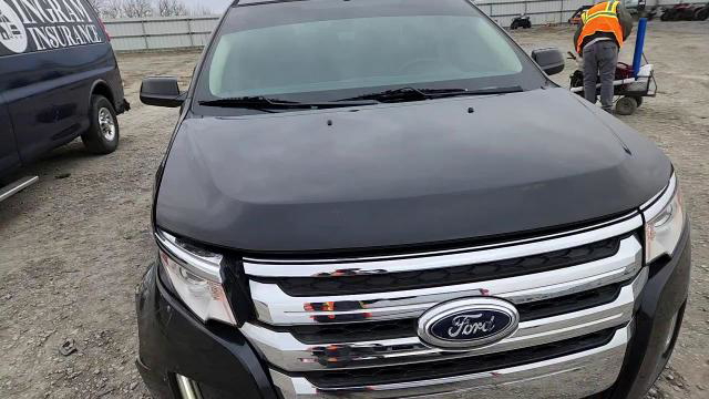 Ford Edge 2012