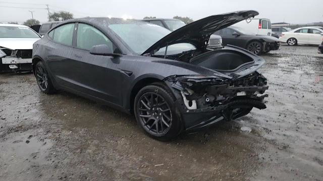 Tesla Model 3 2025