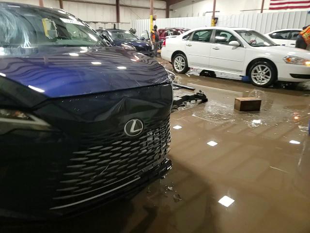 Lexus RX 2025