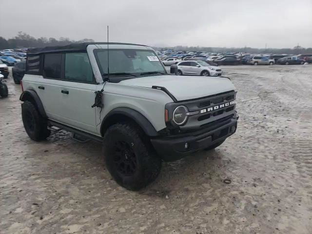 Ford Bronco 2021