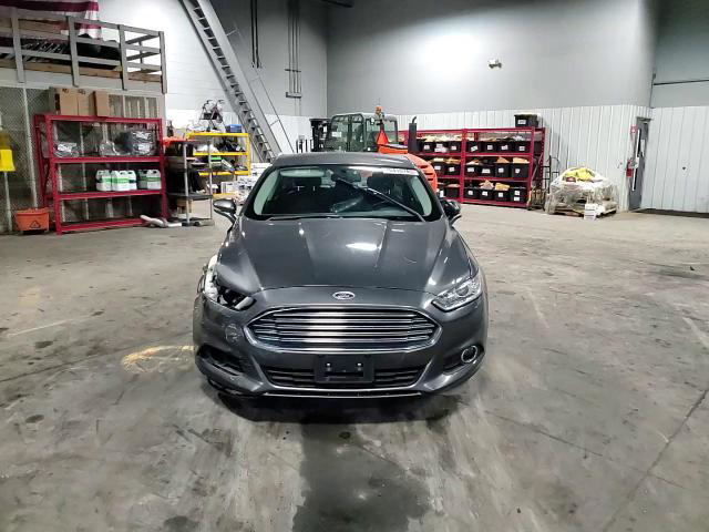 Ford Fusion 2016