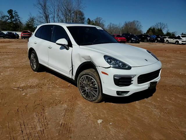 Porsche Cayenne 2016