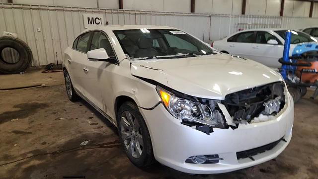 Buick LaCrosse 2012