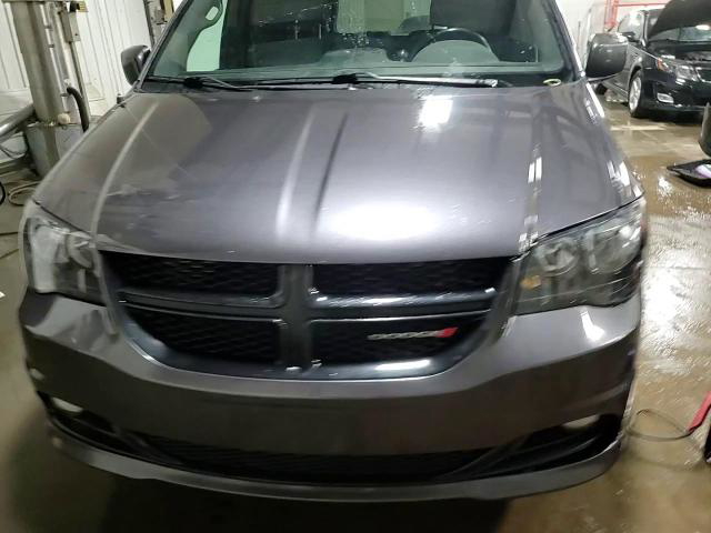 Dodge Caravan 2015