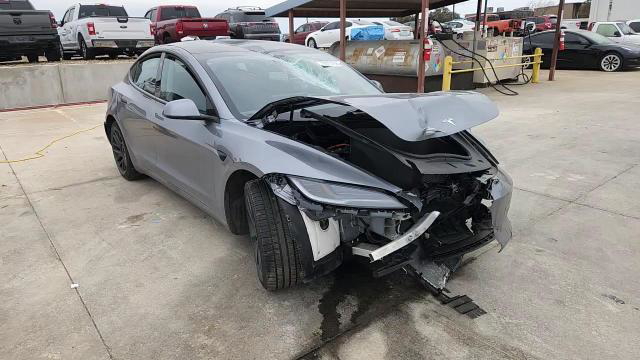 Tesla Model 3 2025