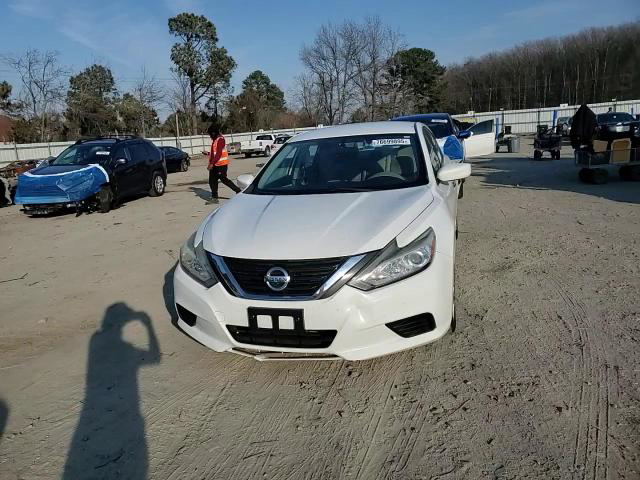 Nissan Altima 2016