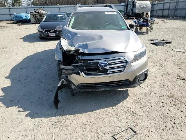 Subaru Outback 2016