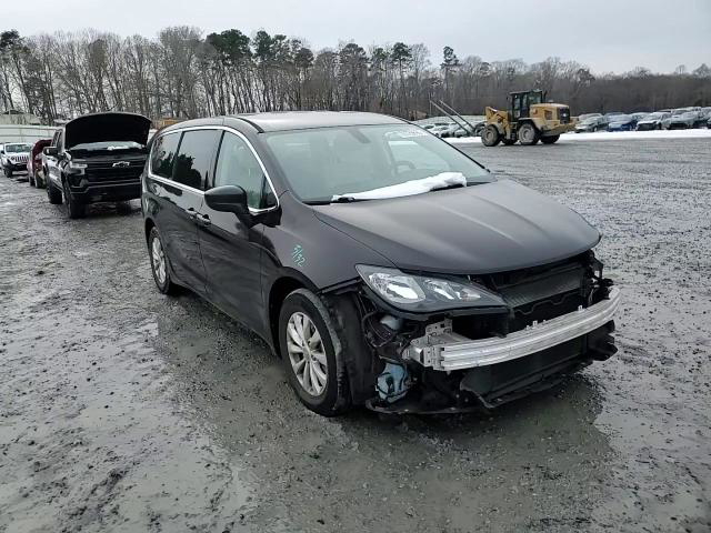 Chrysler Pacifica 2017