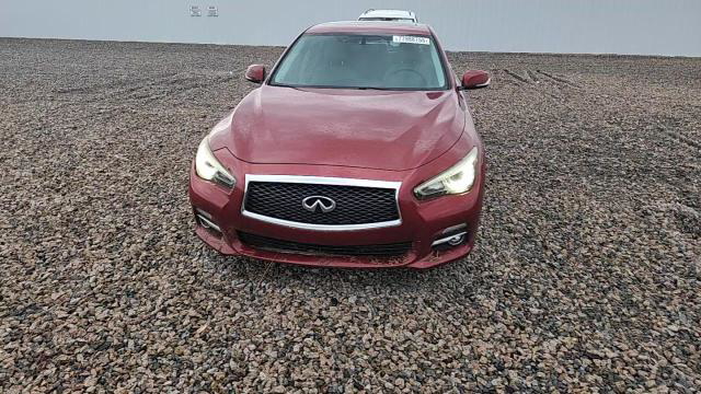 Infiniti Q50 2015