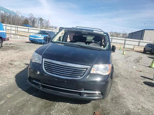 Chrysler Voyager 2016