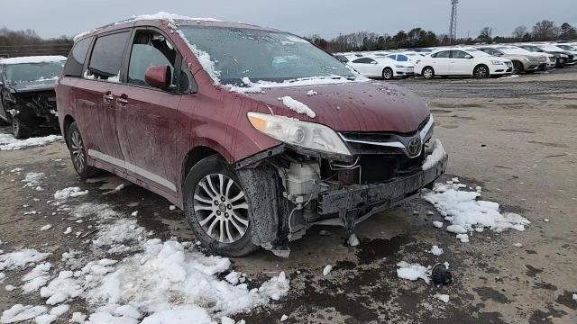 Toyota Sienna 2018