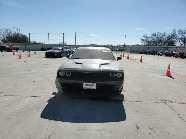 Dodge Challenger 2023