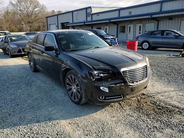 Chrysler 300 2013