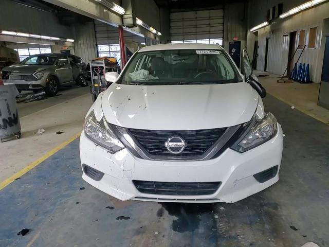 Nissan Altima 2018