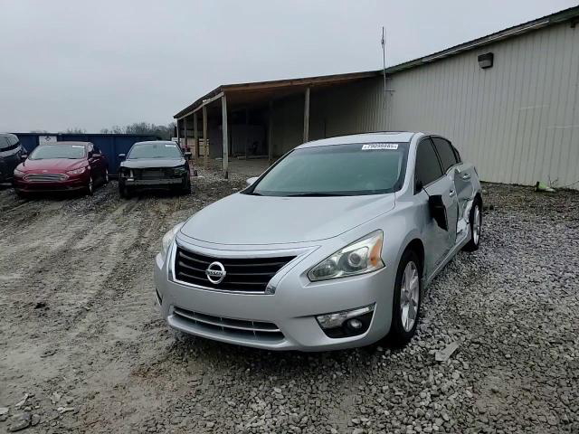 Nissan Altima 2015