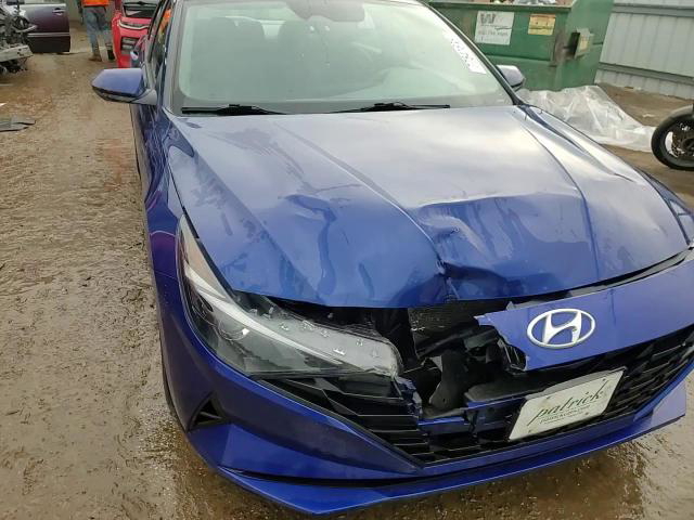 Hyundai Elantra 2023