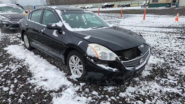 Nissan Altima 2010