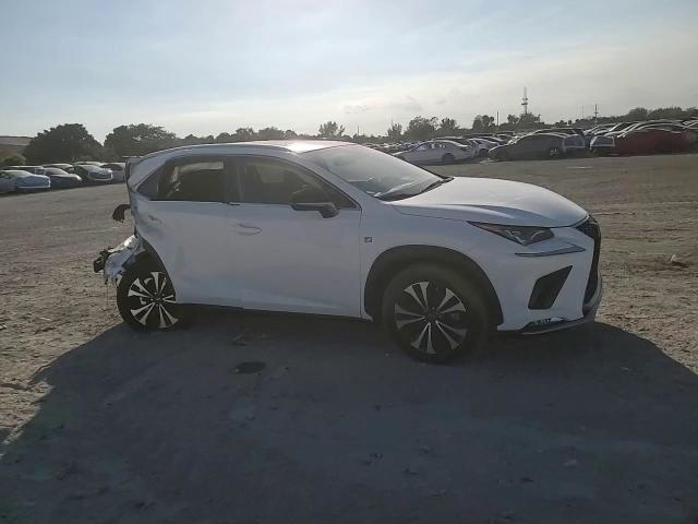 Lexus NX 2020