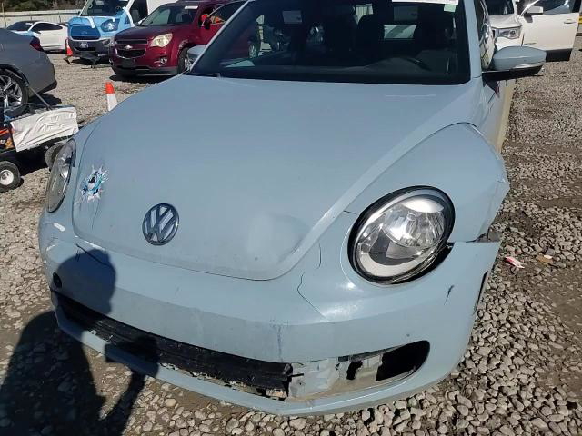 Volkswagen Beetle 2012