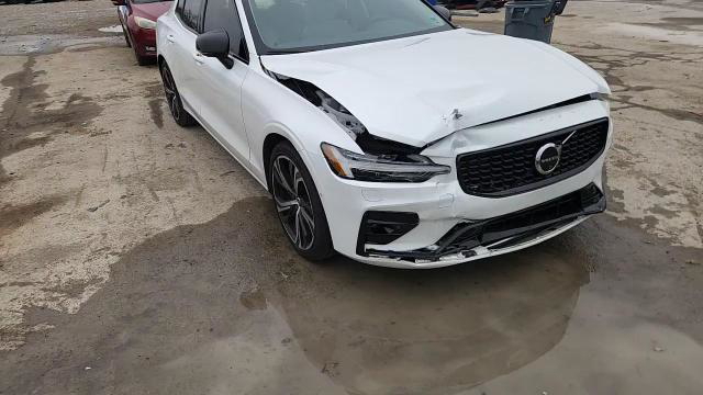 Volvo S60 2024
