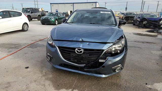 Mazda 3 2015