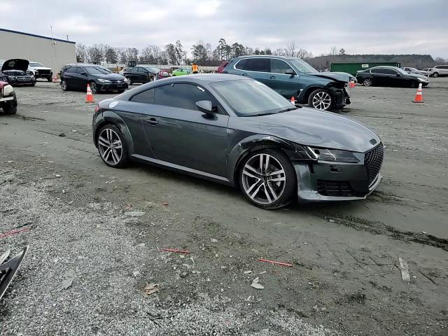 Audi TT 2016