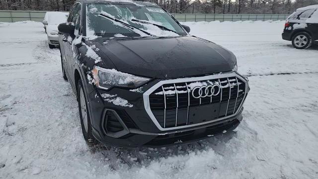 Audi Q3 2021