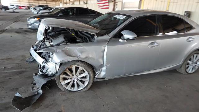 Lexus IS 2015