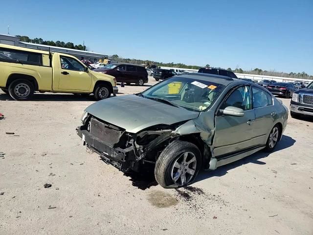 Nissan Altima 2008