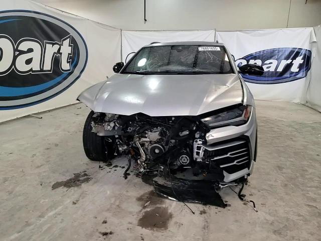 Lamborghini Urus 2021