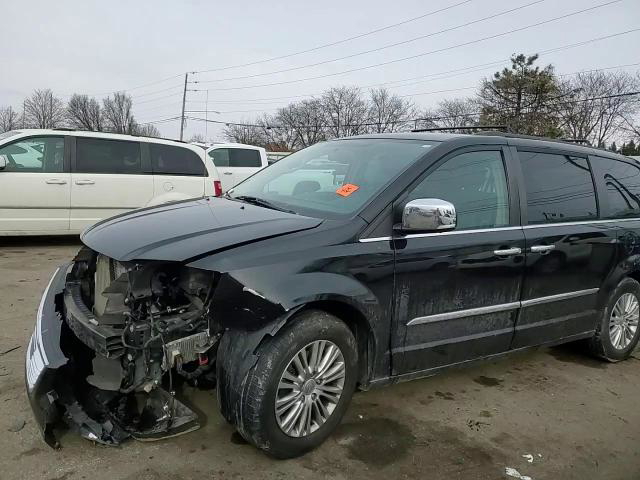 Chrysler Voyager 2015