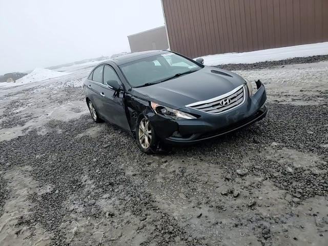 Hyundai Sonata 2011