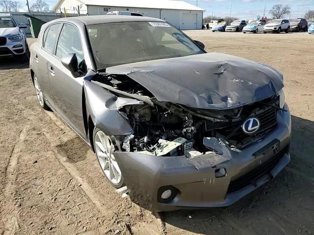 Lexus CT 2012