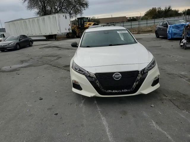Nissan Altima 2020